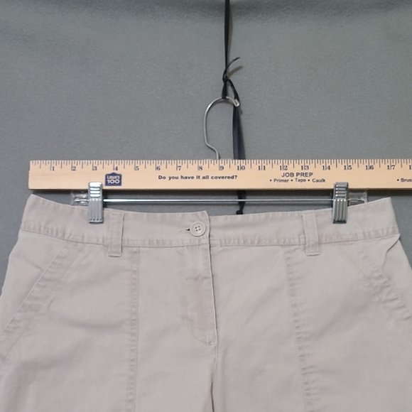 STYLE & CO Women's Casual Flat Front Khaki Tan Shorts - Size 12 - Picture 10 of 13